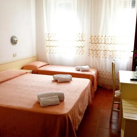 In Guest - New Cirene Triple Economy With Full *